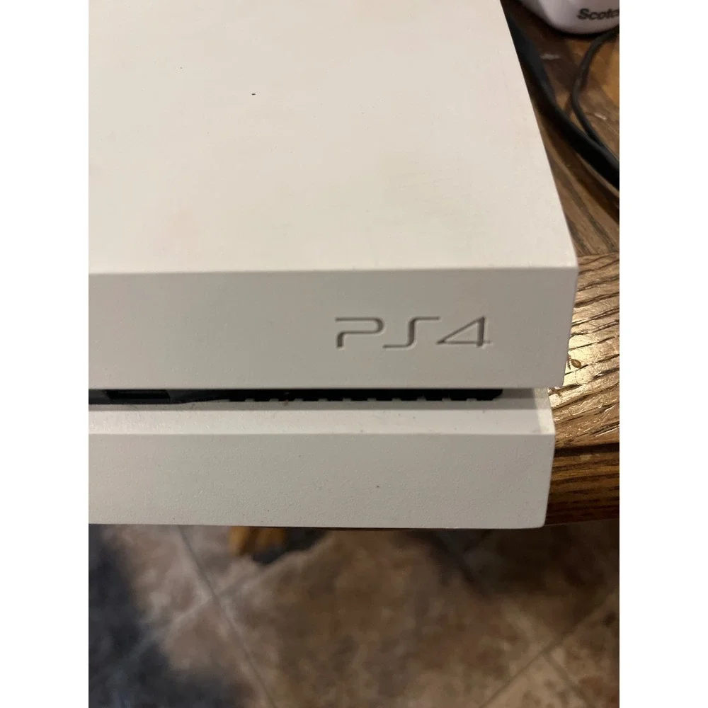 Sony Console in Classic White